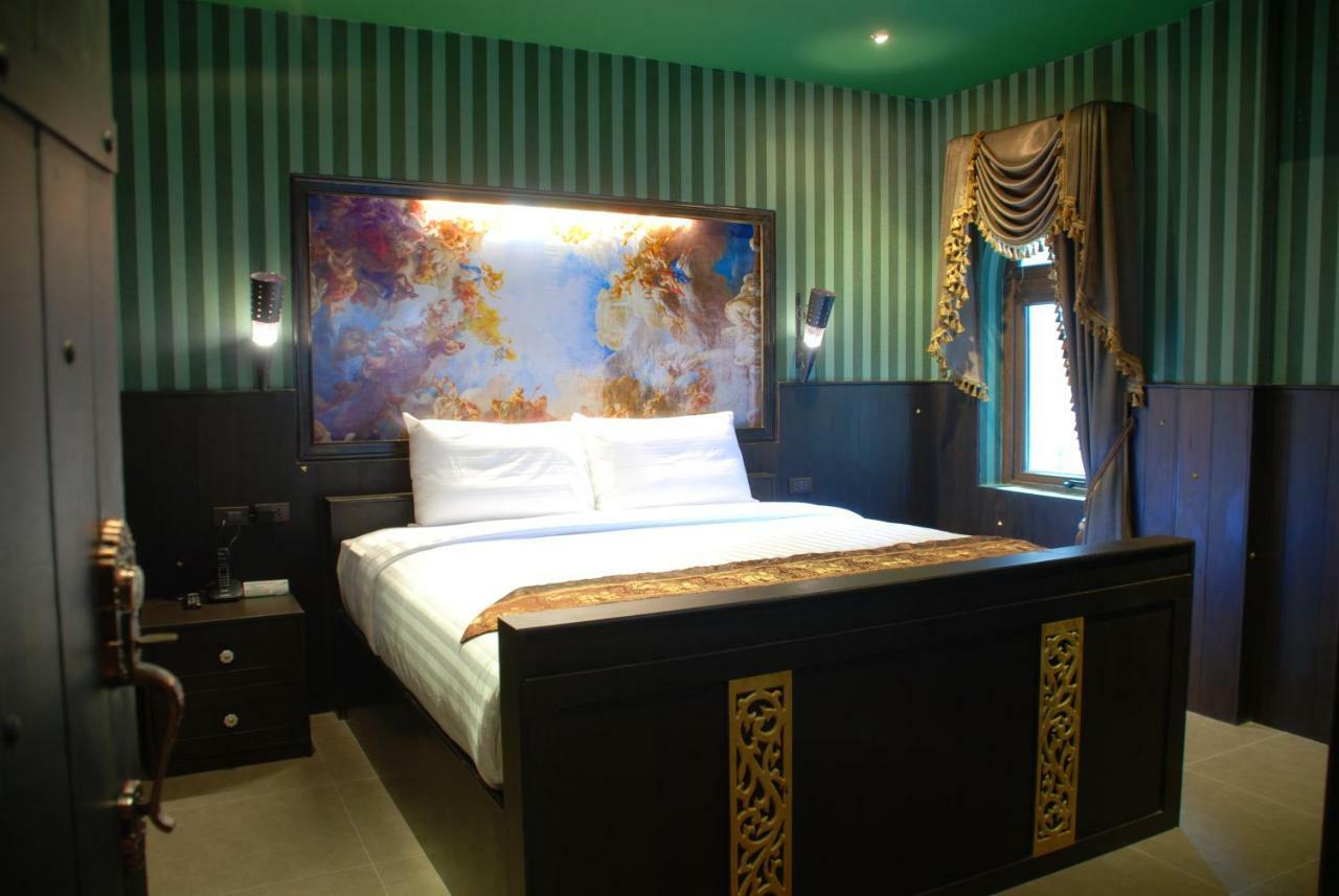 Castle Suites Паттая Екстер'єр фото